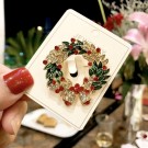 GOLDFINGER CHRISTMAS WREATH WITH BELLS BROOCH thumbnail